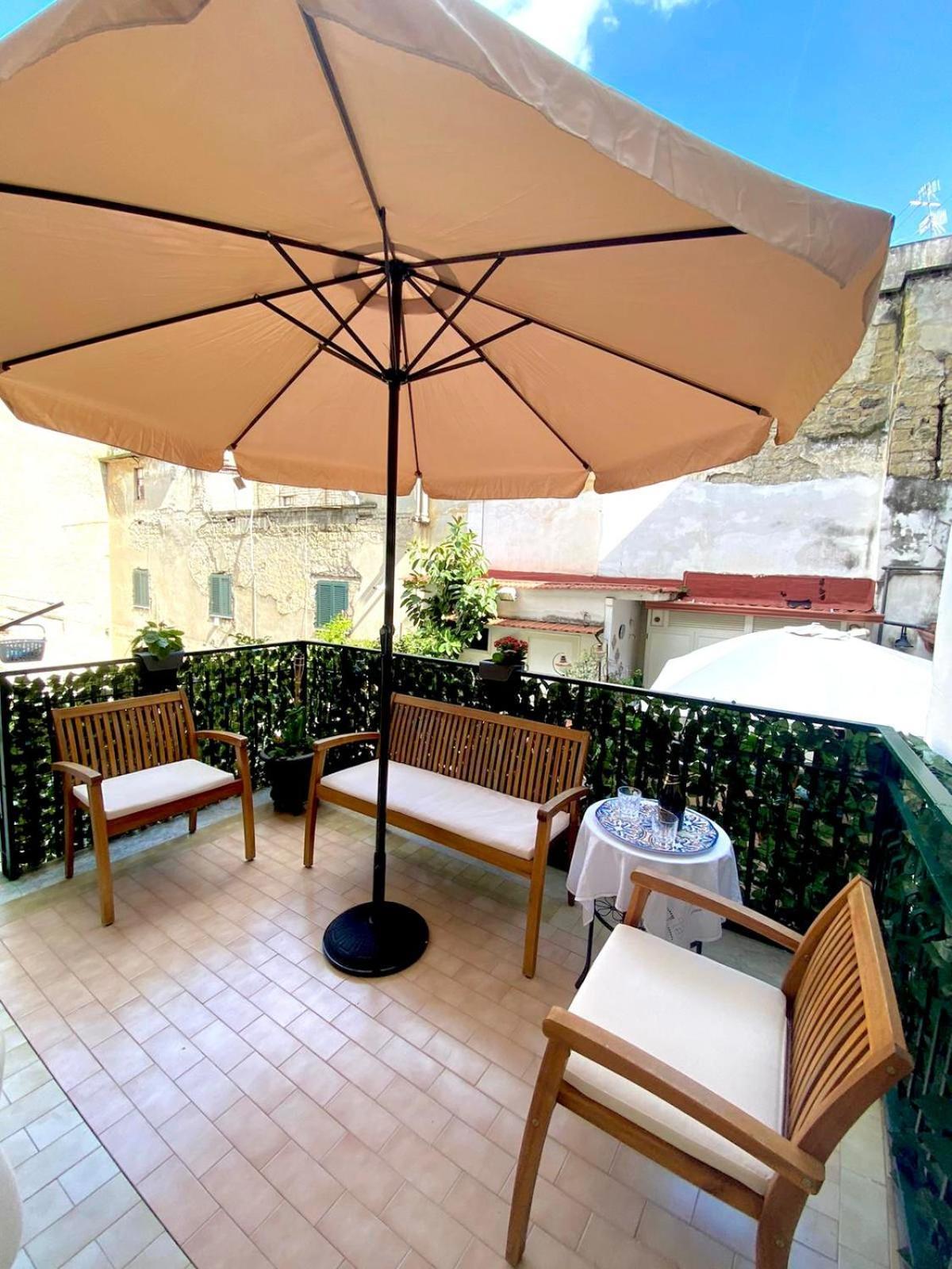 Castellano Apartment Napoli Esterno foto