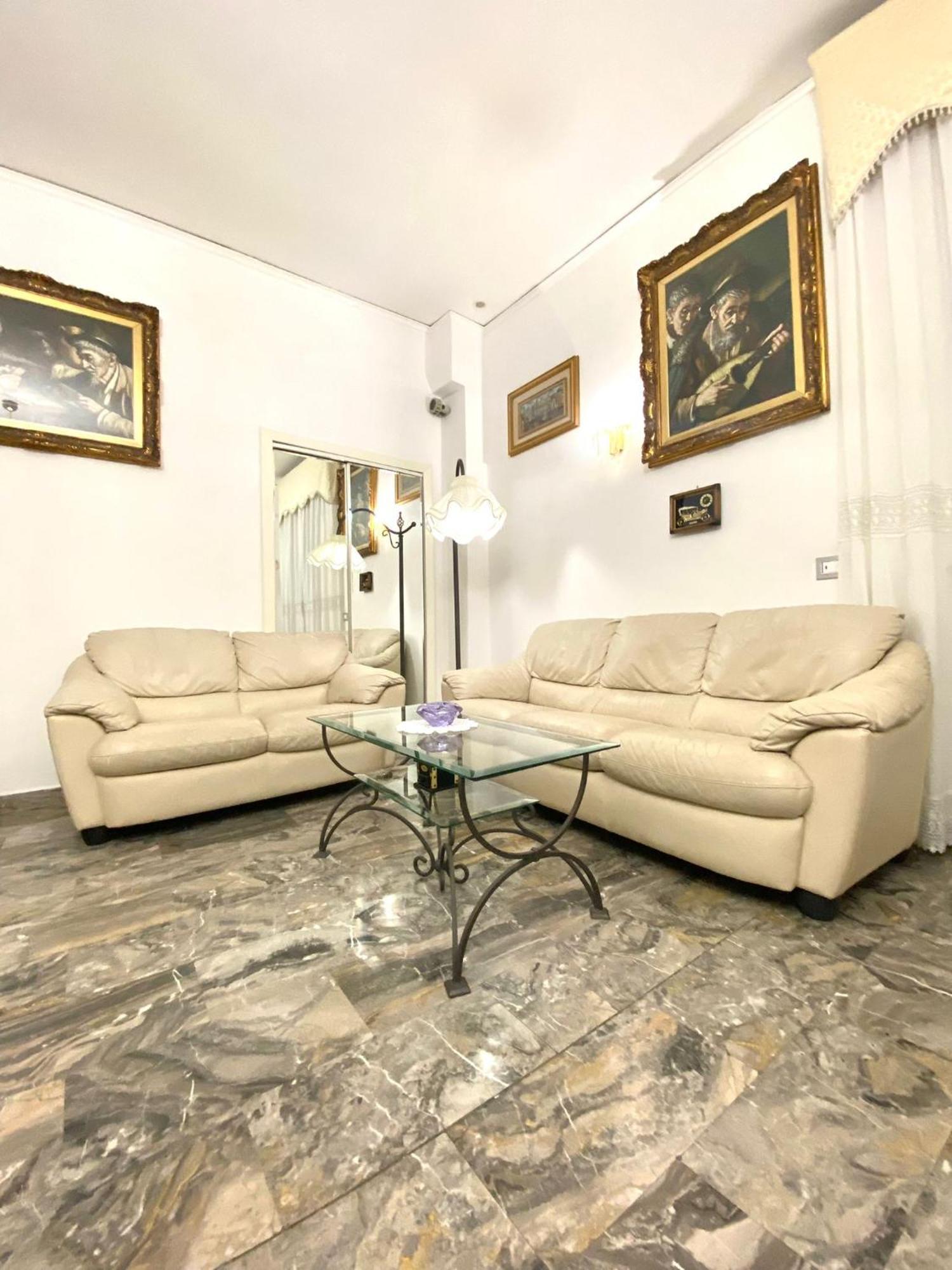 Castellano Apartment Napoli Esterno foto