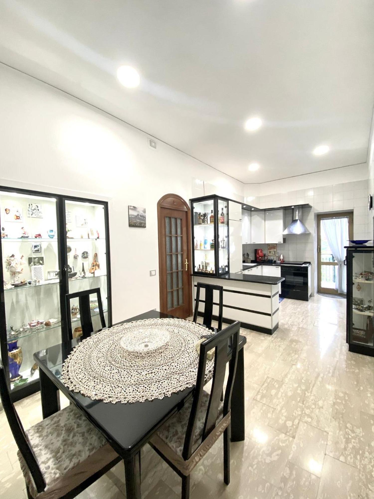 Castellano Apartment Napoli Esterno foto