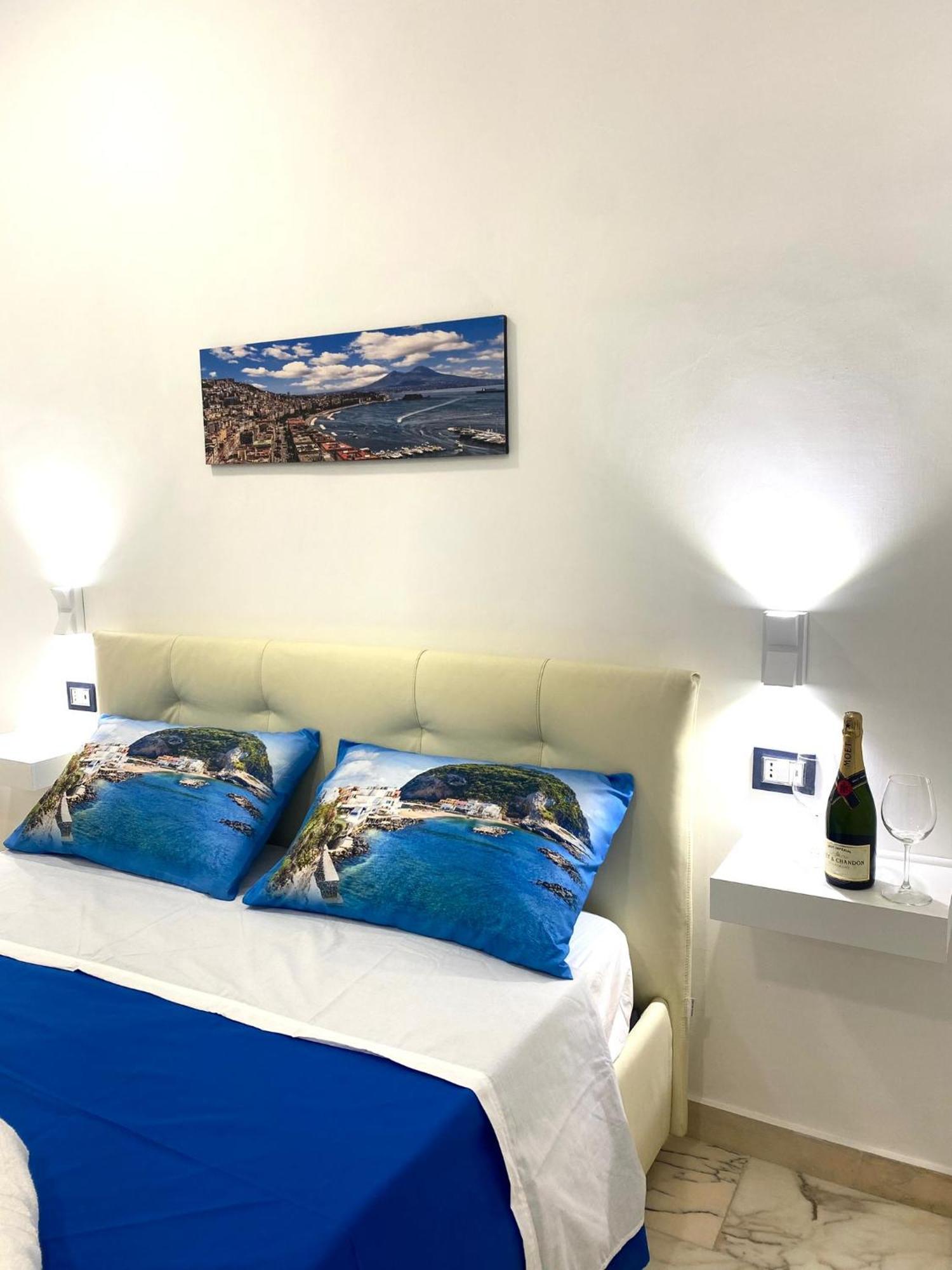 Castellano Apartment Napoli Esterno foto