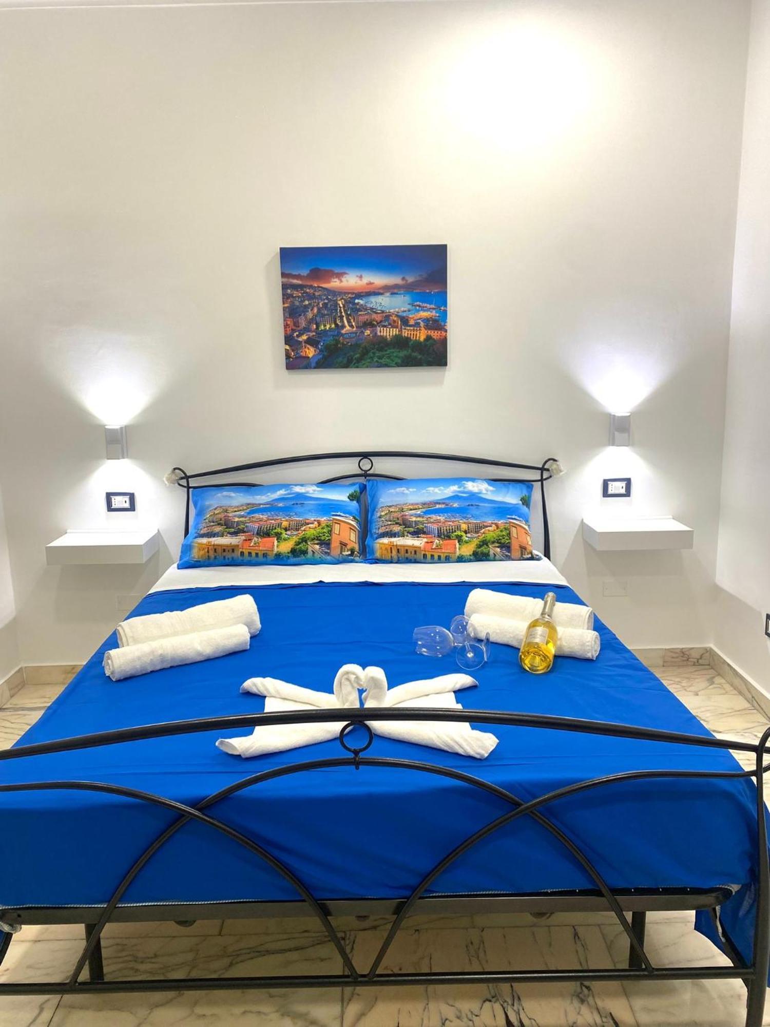 Castellano Apartment Napoli Esterno foto