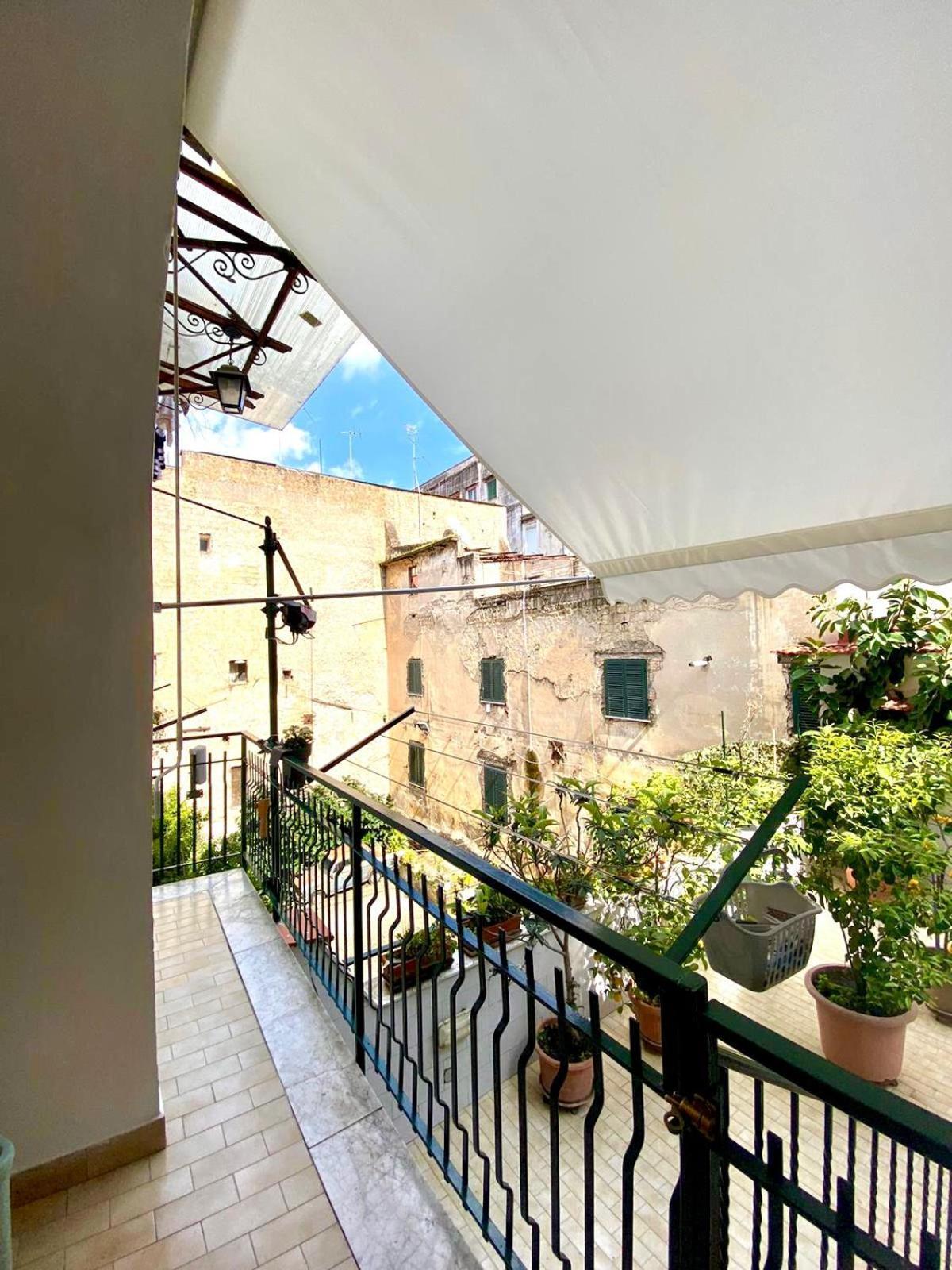 Castellano Apartment Napoli Esterno foto