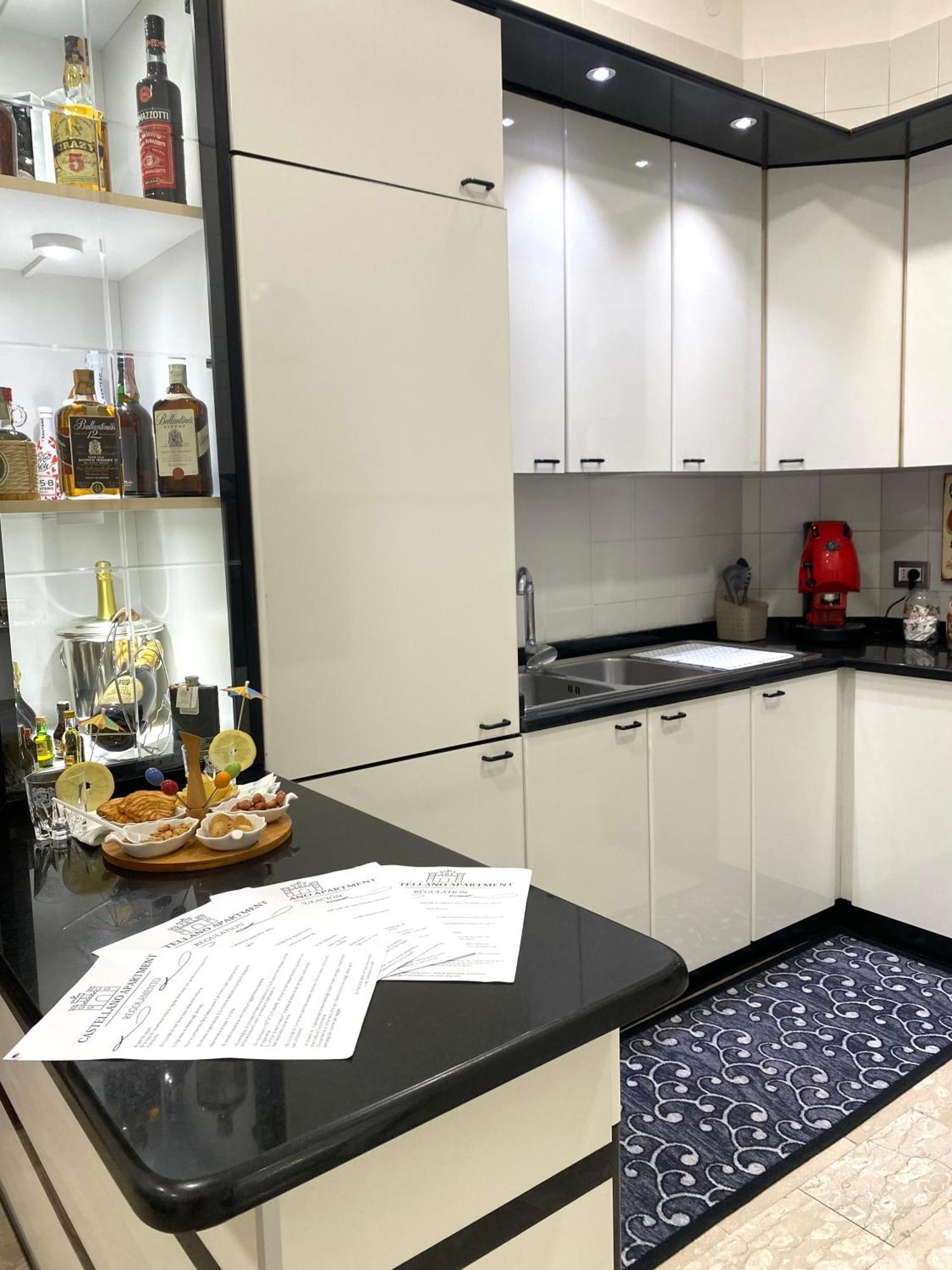 Castellano Apartment Napoli Esterno foto