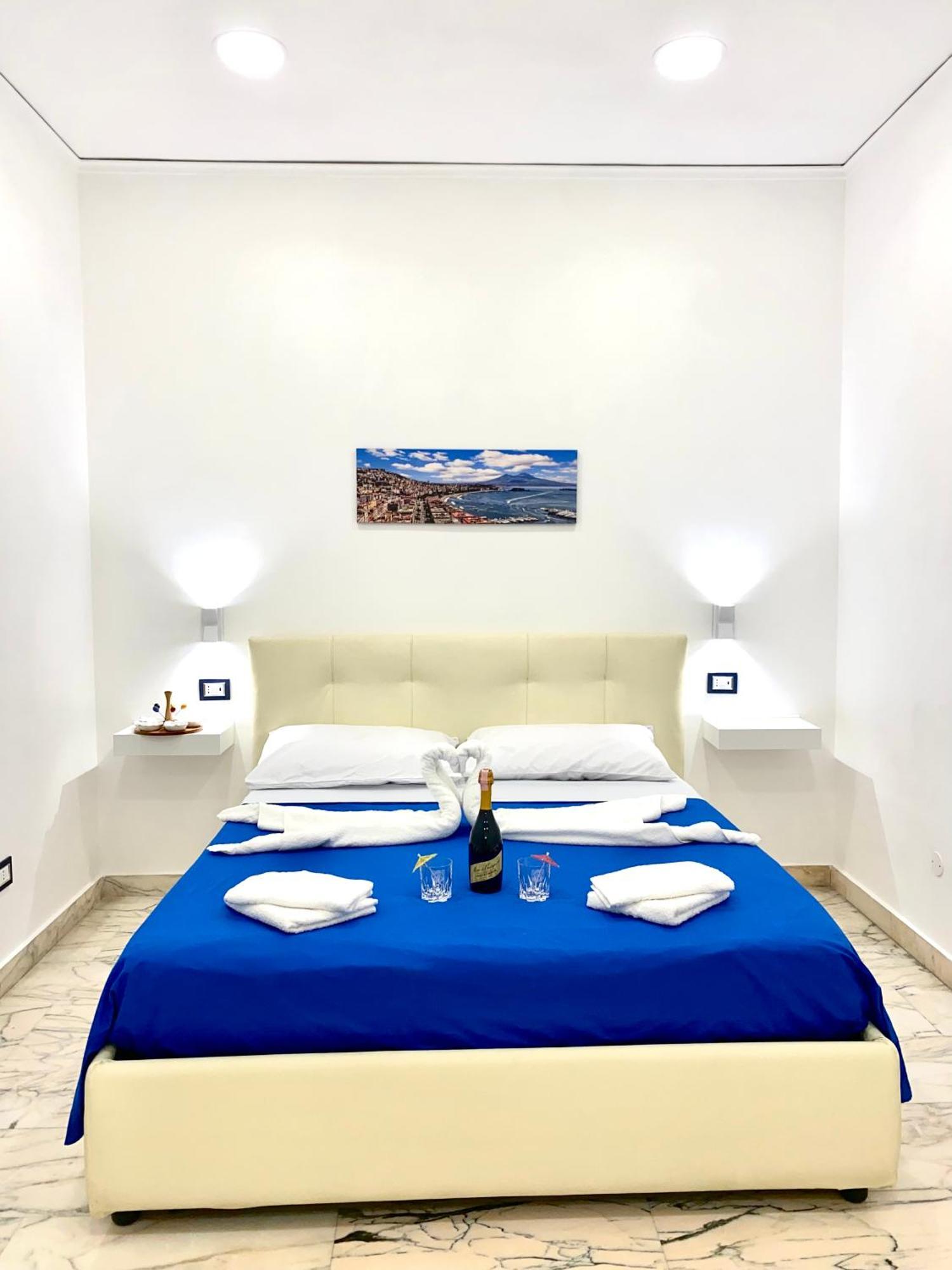 Castellano Apartment Napoli Esterno foto