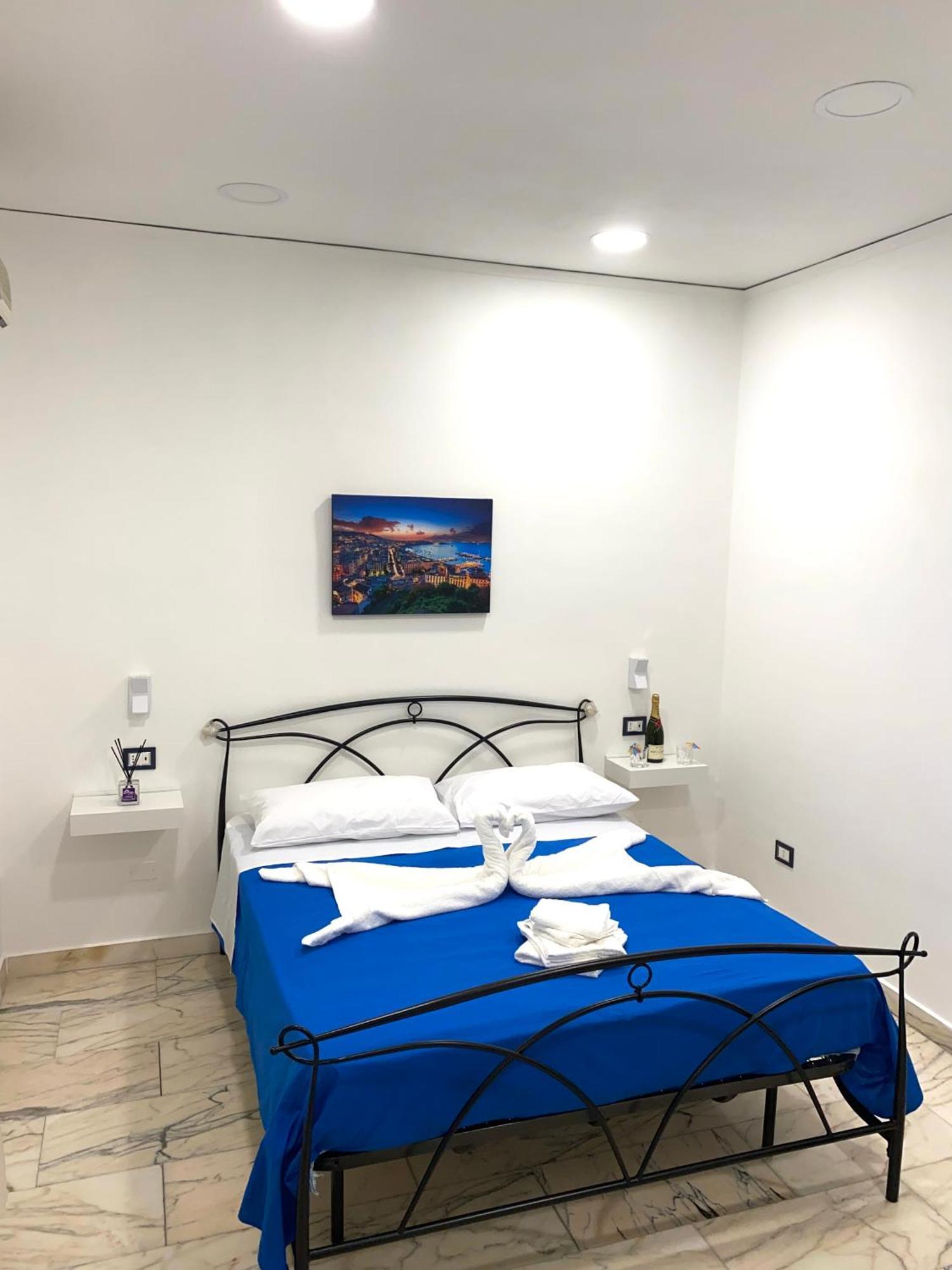 Castellano Apartment Napoli Esterno foto
